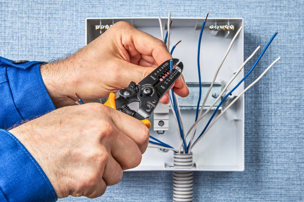 Best Emergency Electrical Repair Services  in Springerville, AZ